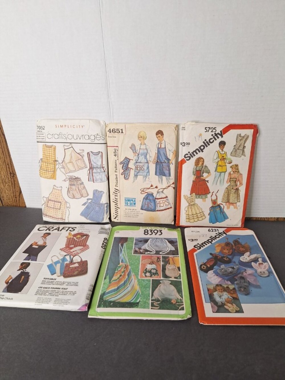 Assorted Lot/6  Vintage MC Calls, & Simplicity Sewing and Crafting Paterns